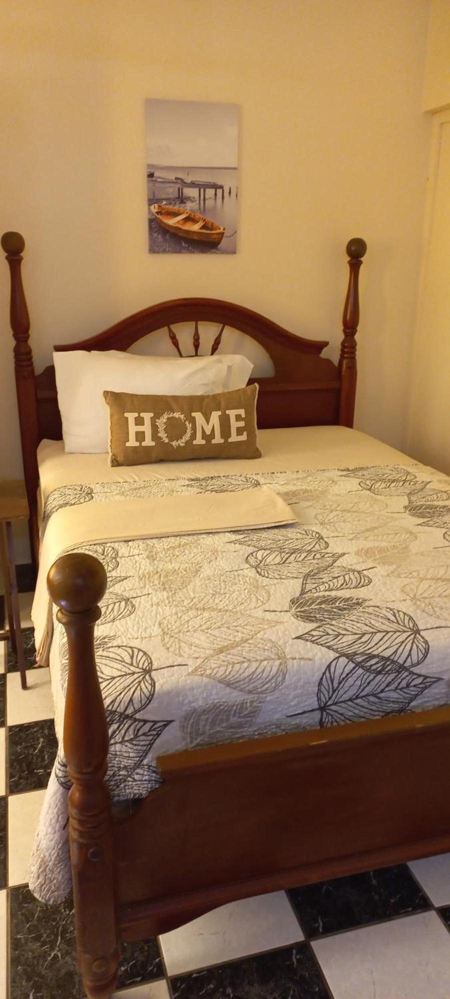 More Than Beauty Properties Leonards Habitación foto