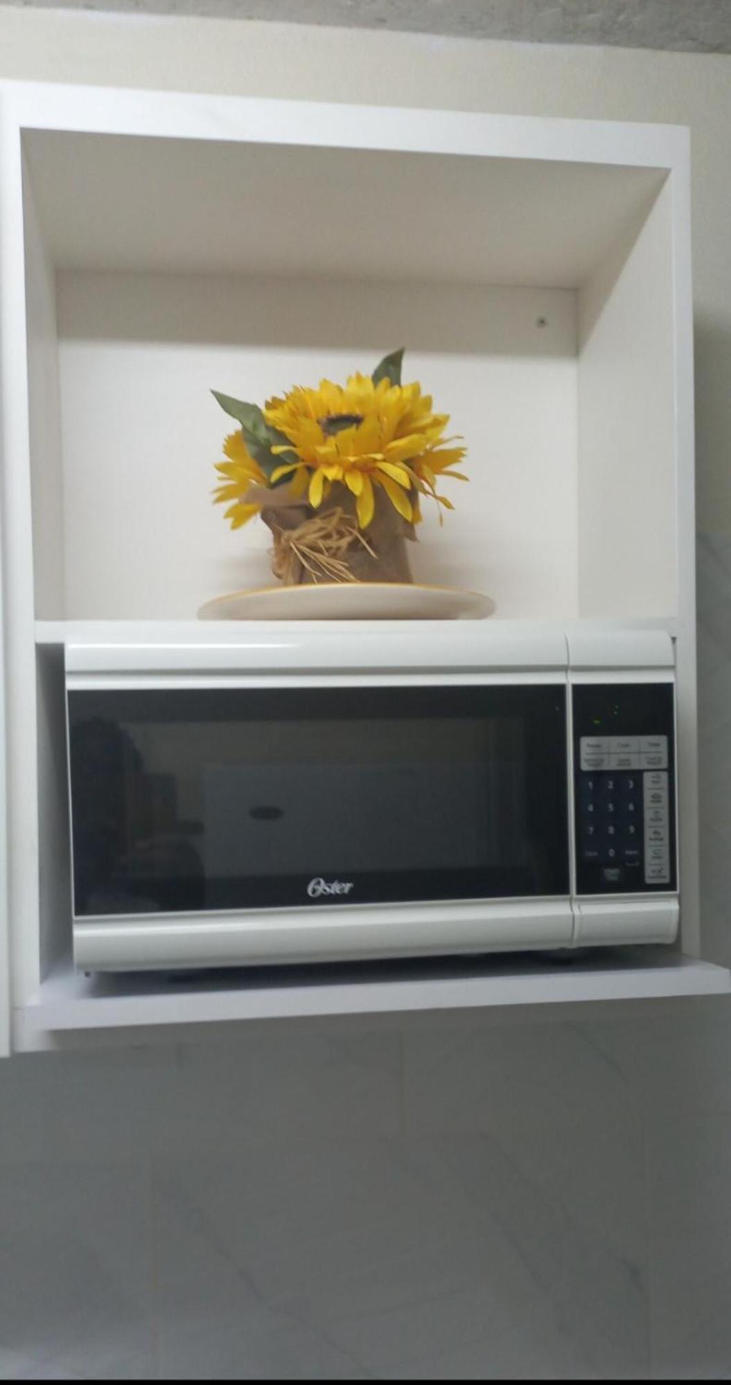 More Than Beauty Properties Leonards Habitación foto